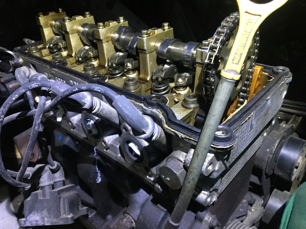 Головка на мотор 1.3 на Ford Fiesta MK6