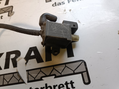 Клапан заслонок впускного коллектора VW Audi 026906283H